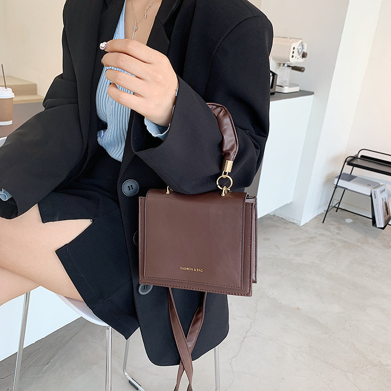 PB0014 Fashion Women's Square PU Leather Handbag Single Shoulder Bags Messenger Bag with Good Quality Black White Coffee 3Colors
PB0014 Fashion Women's Square PU Leather Handbag Single Shoulder Bags Messenger Bag with Good Quality Black White Coffee 3Colors