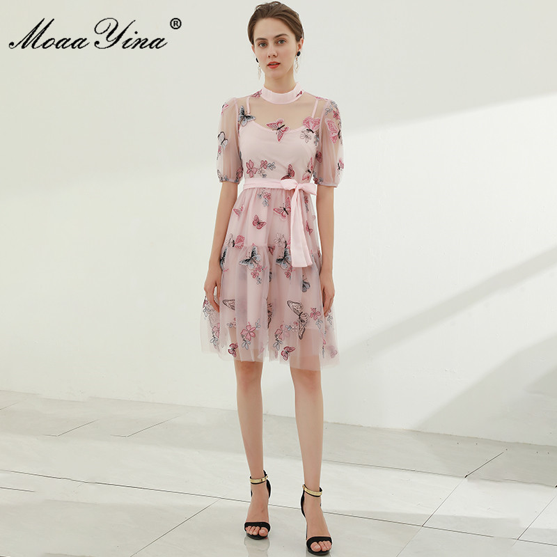 Fashion Runway Summer Pink Mesh Dress Women Puff sleeve Stand-up collar butterfly Embroidered Vintage Party Knee 210524