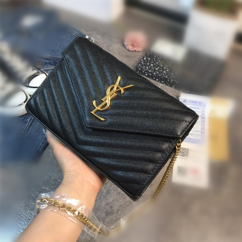 YSL
VITTON luxury brand Bag Women wallet Luxurys Designers Bags 2021 Crossbody Handbag handbags purse messenger tote GGLV&#, Red;black
YSL
VITTON luxury brand Bag Women wallet Luxurys Designers Bags 2021 Crossbody Handbag handbags purse messenger tote GGLV&#, Red;black