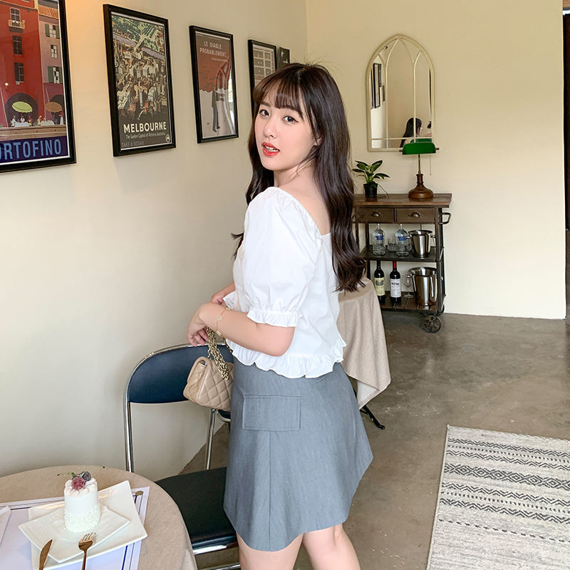 Korean V-neck Short Sleeve Shirt Vintage Woman Fashion Ruffles Fit Blouse Ladies Crop Top Female Plus Size Tops 210510