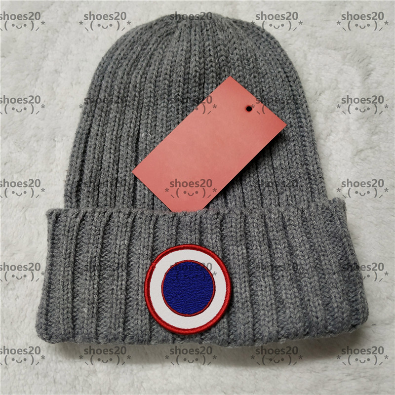 Trend Winter Knitting Hats Hipster Top Quality Men's and Women' s Luxury Caps Outdoor Cycling Driving Sports Warm Designer Hats, Free size;no box
Trend Winter Knitting Hats Hipster Top Quality Men's and Women' s Luxury Caps Outdoor Cycling Driving Sports Warm Designer Hats, Free size;no box