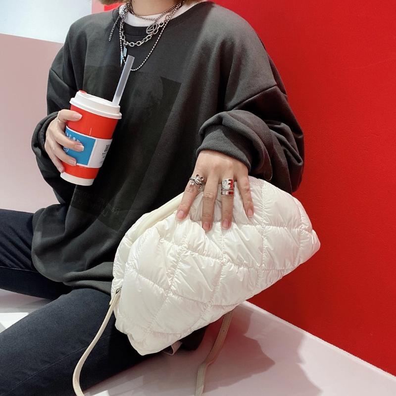 Evening Bags Women Crossbody Padded Shell Clutch Bag For Ladies Fashion Lingge Quilted Luxury Nylon Down Cotton Handbag 2022 Spring Sac
Evening Bags Women Crossbody Padded Shell Clutch Bag For Ladies Fashion Lingge Quilted Luxury Nylon Down Cotton Handbag 2022 Spring Sac
