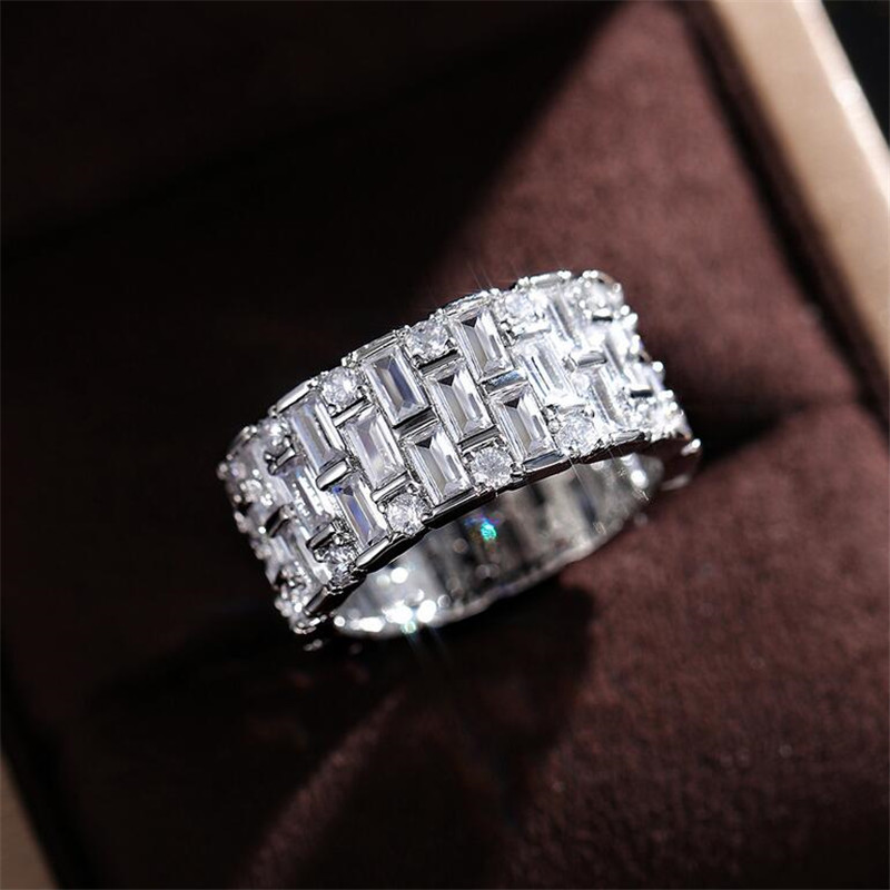 Cocktail Brand Wedding Rings SPakrling Luxury Jewery 925 Sterling Silver Princess Cut White Topaz CZ Diamond Gemstones Eternity Women Engagement Band 