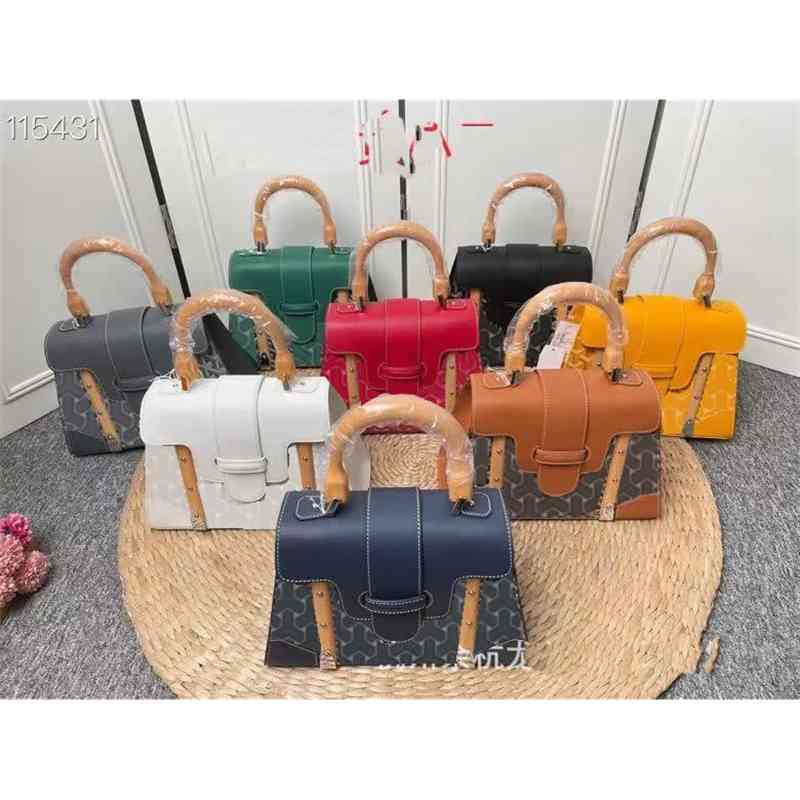 Bags dog tooth VIP goya. Saigon Bag wooden handle handbag printed single Shoulder Messenger Chaobao women's Box GY 28CM
Bags dog tooth VIP goya. Saigon Bag wooden handle handbag printed single Shoulder Messenger Chaobao women's Box GY 28CM