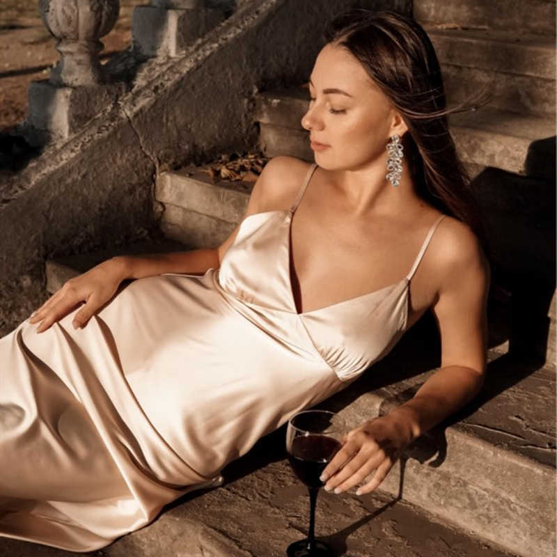 Women Satin Deep V Neck Sexy Dress Solid Straight Pajamas Party Elegant Female Summer Spaghetti Strap Casual 210623