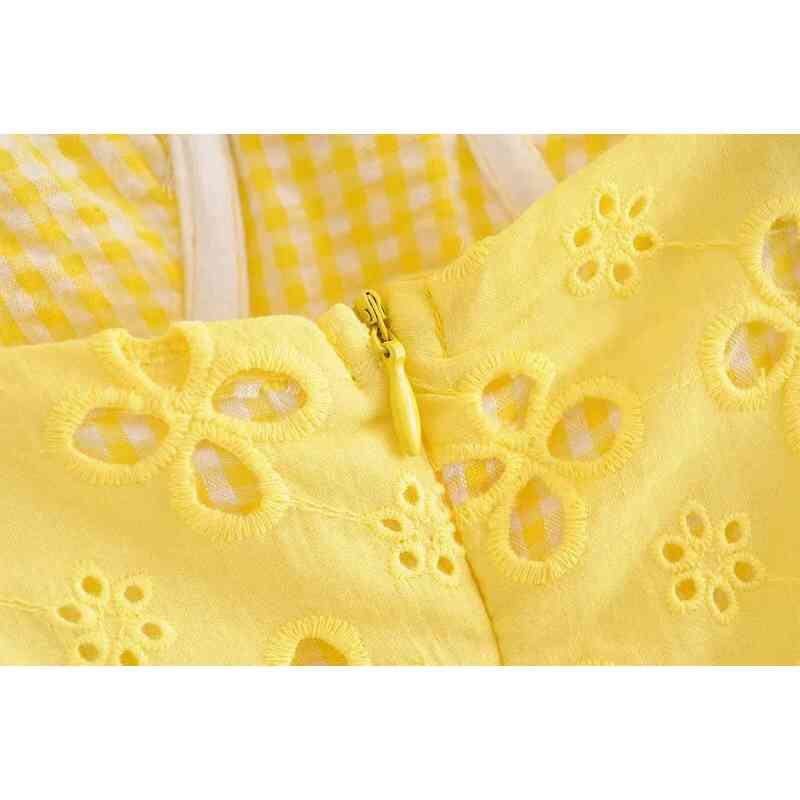 Women Sexy Yellow Lace Spliced Plaid Trim Spaghetti Strap Mini Dress Romantic Lady Backless Sleeveless Party Club Bodycon 210429
