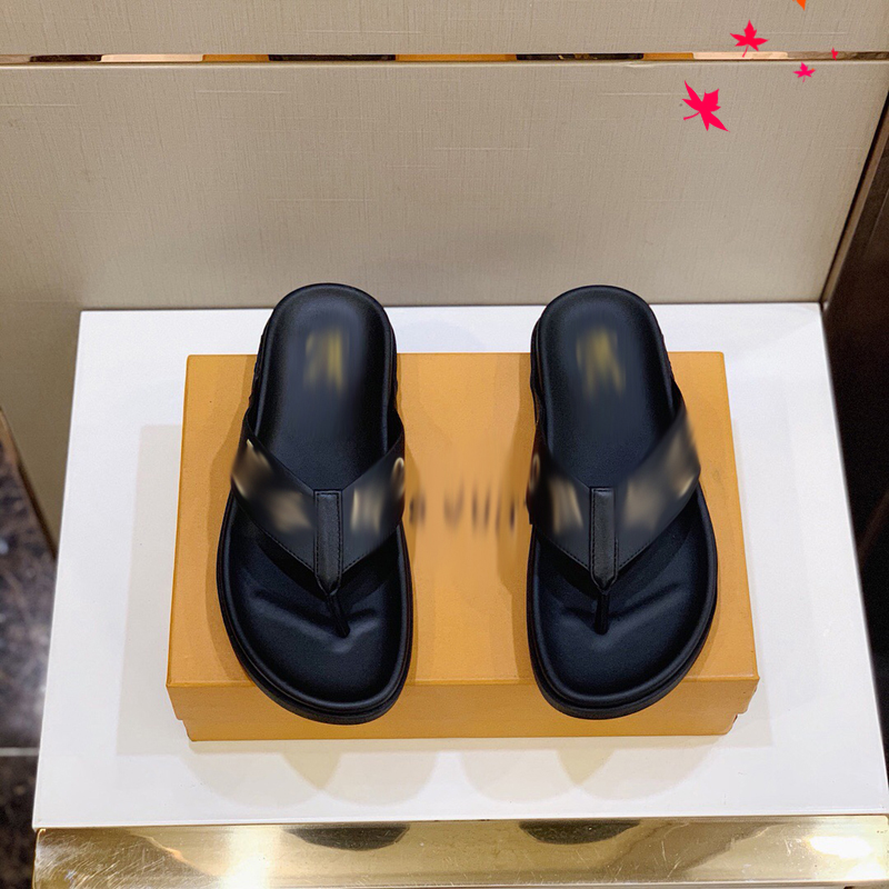 2021 Slipper Designer Slide Summer sandals Fashion Men Beach Indoor Flat Flip Flops Leather luxurys Shoes mens Slippers with box Size 39-45 -H23, Black
2021 Slipper Designer Slide Summer sandals Fashion Men Beach Indoor Flat Flip Flops Leather luxurys Shoes mens Slippers with box Size 39-45 -H23, Black