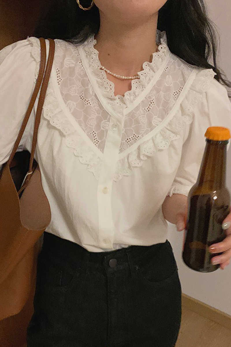 Korejpaa Women Shirt Summer Korean Chic Ladies Retro Style V-Neck Lace Stitching Single-Breasted Puff Seeve Blouses 210526