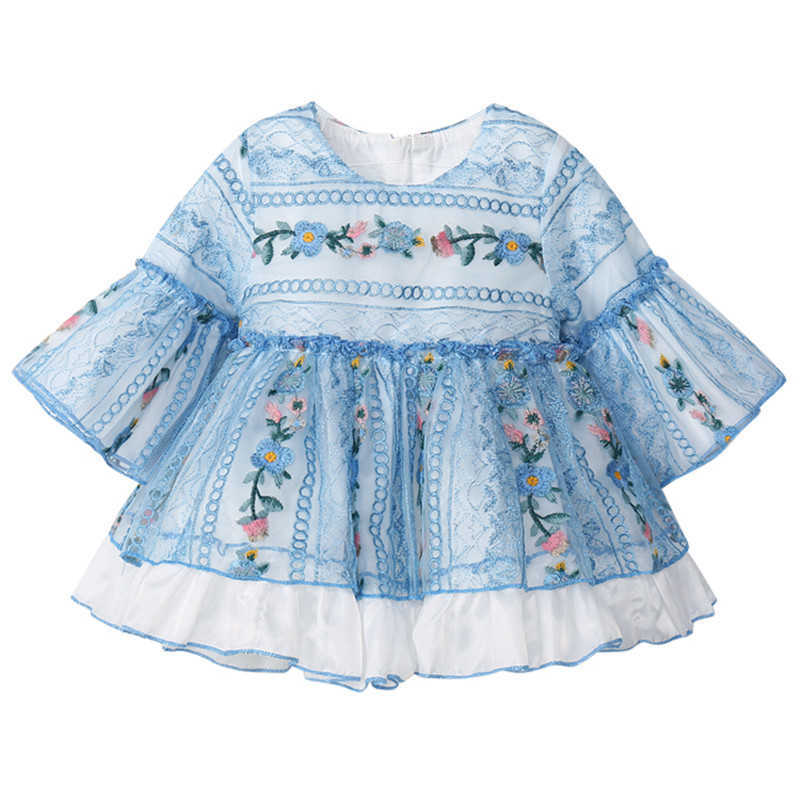 Baby Embroidery Flower Dresses Toddler Girls Long Sleeve Princess Vestidos Infant Spain Lotia Ball Gown Ruffle 210615, Sky blue
Baby Embroidery Flower Dresses Toddler Girls Long Sleeve Princess Vestidos Infant Spain Lotia Ball Gown Ruffle 210615, Sky blue