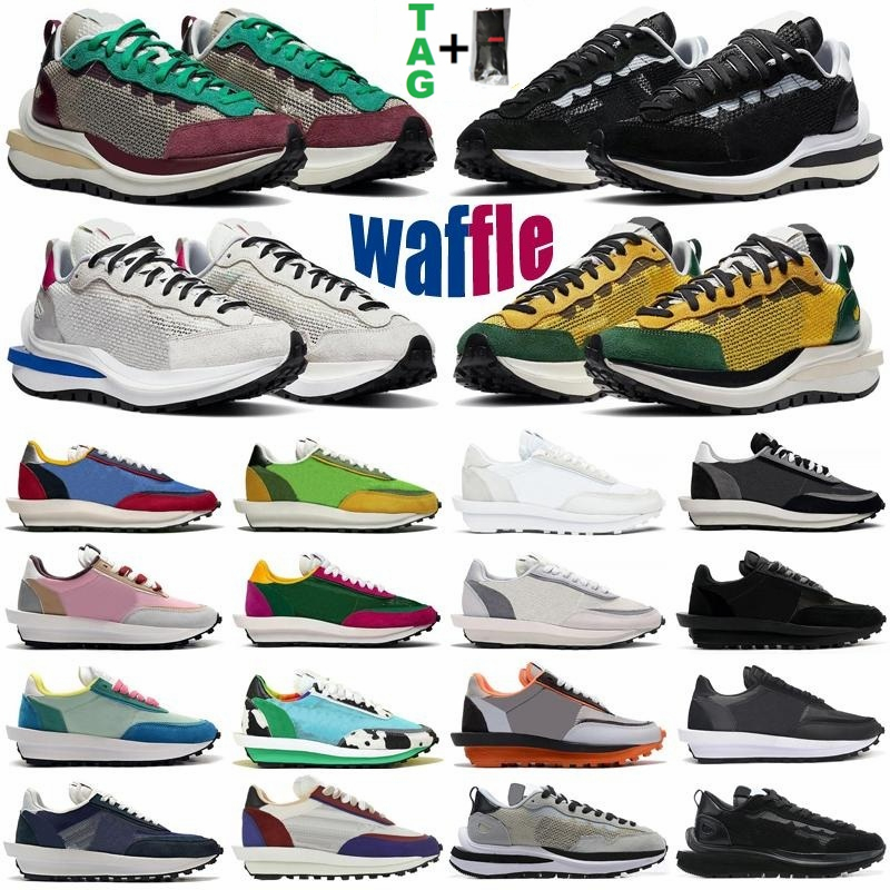 2021 Waffle Pegasus Mens Womens Shoes Fragment Chunky Dunky Ldv Villain Red white Nylon Tour Yellow Men Women Sports Sneakers Outdoor Trainers 
2021 Waffle Pegasus Mens Womens Shoes Fragment Chunky Dunky Ldv Villain Red white Nylon Tour Yellow Men Women Sports Sneakers Outdoor Trainers