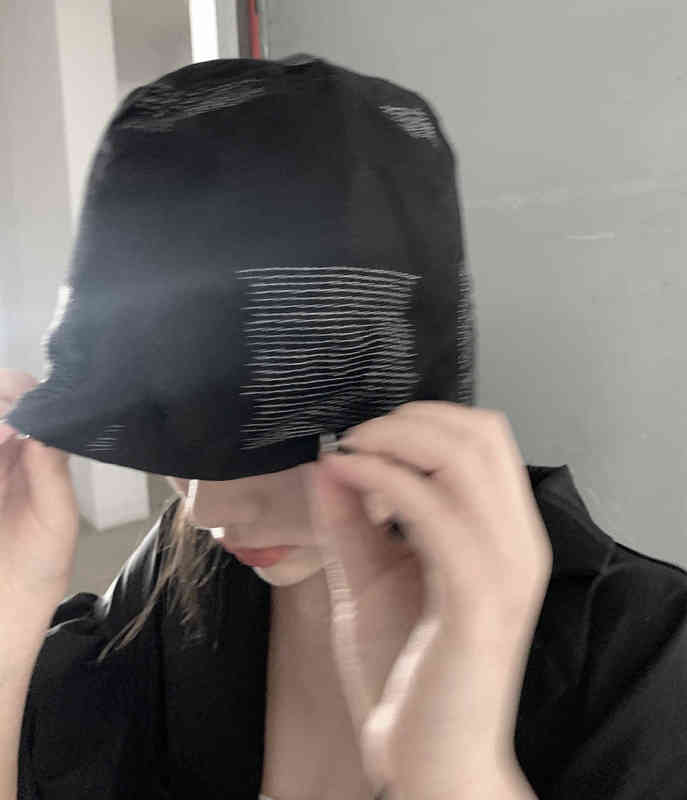 Threepound / spring / summer Yamamoto Yaosi dark wind minority wave edge cover face thin sunshade fisherman hat, Black
Threepound / spring / summer Yamamoto Yaosi dark wind minority wave edge cover face thin sunshade fisherman hat, Black