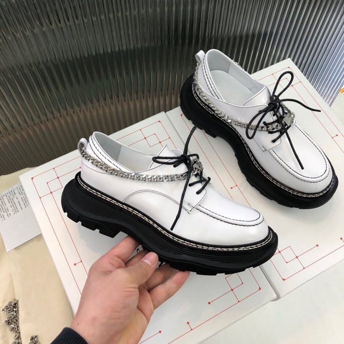 Dio 2021 Designer Sneakers canvas shoes High Low Sneaker Technical Leather Women Casual bee Top Quality Luxurys Trainers, Choose the color
Dio 2021 Designer Sneakers canvas shoes High Low Sneaker Technical Leather Women Casual bee Top Quality Luxurys Trainers, Choose the color