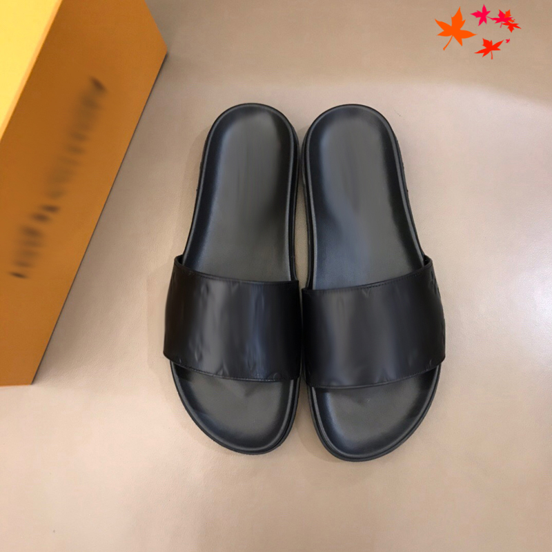 2021 Slipper Designer Slide Summer sandals Fashion Men Beach Indoor Flat Flip Flops Leather luxurys Shoes mens Slippers with box Size 39-45 -H17, Black
2021 Slipper Designer Slide Summer sandals Fashion Men Beach Indoor Flat Flip Flops Leather luxurys Shoes mens Slippers with box Size 39-45 -H17, Black