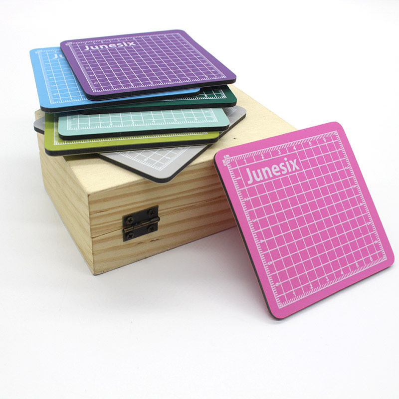 1pcs 8X8cm Mini Cutting Mat PVC Material Portable Writing Pads Sewing Machine Tools 7 colors optional