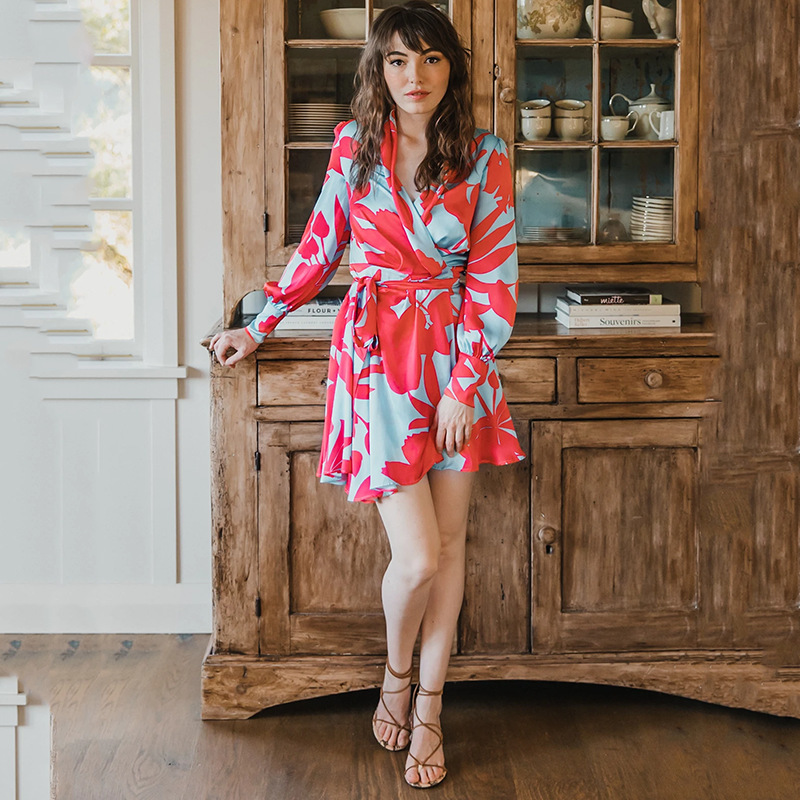 Women Dress V-neck Long Sleeve Vintage Printing es Woman Plus Size Sexy Short Summer Beach Fashion 210524