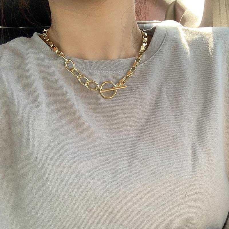Chokers Fashion Metal Chain Necklace Trend Jewelry For Women 2021 Retro OT Buckle Stitching Thick Chains On The Neck
Chokers Fashion Metal Chain Necklace Trend Jewelry For Women 2021 Retro OT Buckle Stitching Thick Chains On The Neck