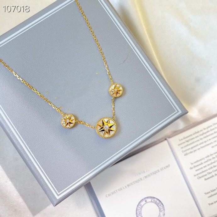 Vintage Brand Pendant Necklace s925 Sterling Silver With 18k Gold Plated Full Crystal Three Round Compass Charm Short Chain Designer Jewelry For Women
Vintage Brand Pendant Necklace s925 Sterling Silver With 18k Gold Plated Full Crystal Three Round Compass Charm Short Chain Designer Jewelry For Women
