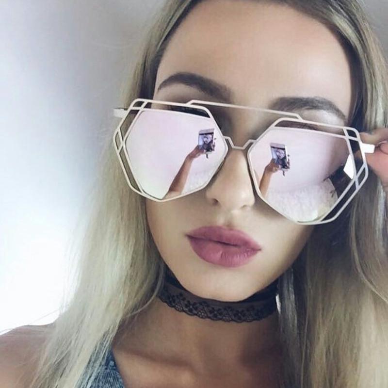 Sunglasses 2022 Hexagon Women Brand Designer Small Square Sunglases Men Metal Frame Driving Fishing Glasses Zonnebril Mannen, White;black
Sunglasses 2022 Hexagon Women Brand Designer Small Square Sunglases Men Metal Frame Driving Fishing Glasses Zonnebril Mannen, White;black