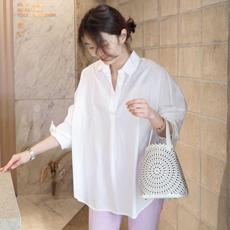 Stripe Long Sleeve Shirt Women's Korean Loose V-neck Back Button Down Pullover Plus Size Women s 210615