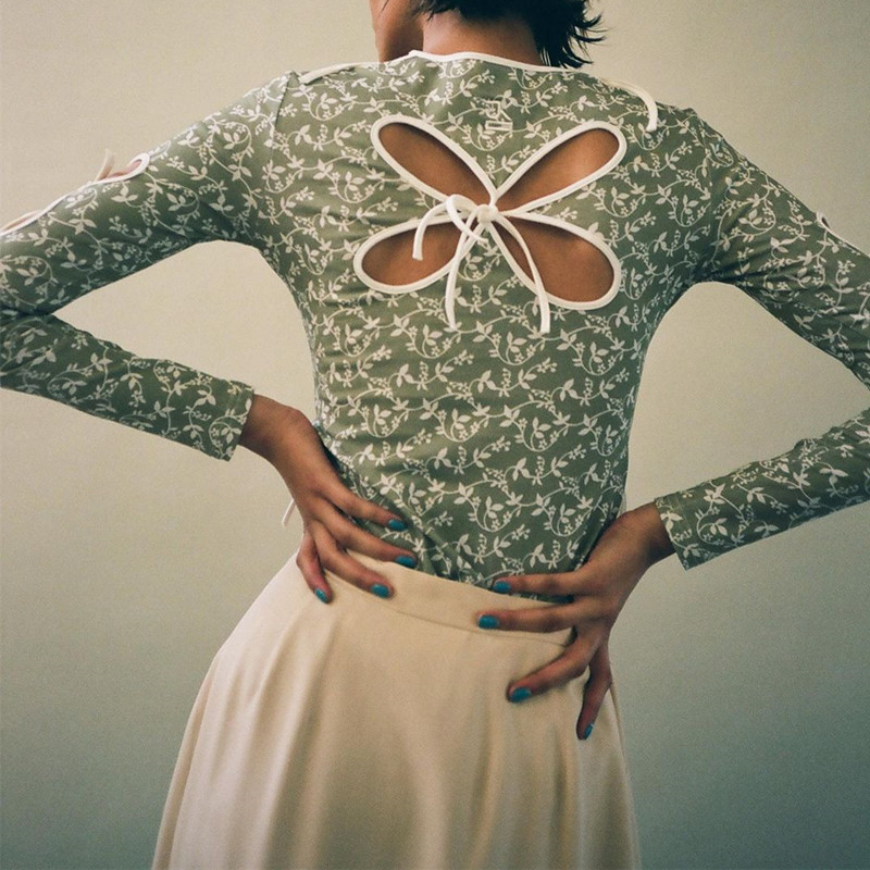 Vintage Butterfly Hollow Out Bandage Long Sleeve T-shirts Streetwear Floral Print O-neck Tops Y2K Fashion Outfits Tee Tops 210515