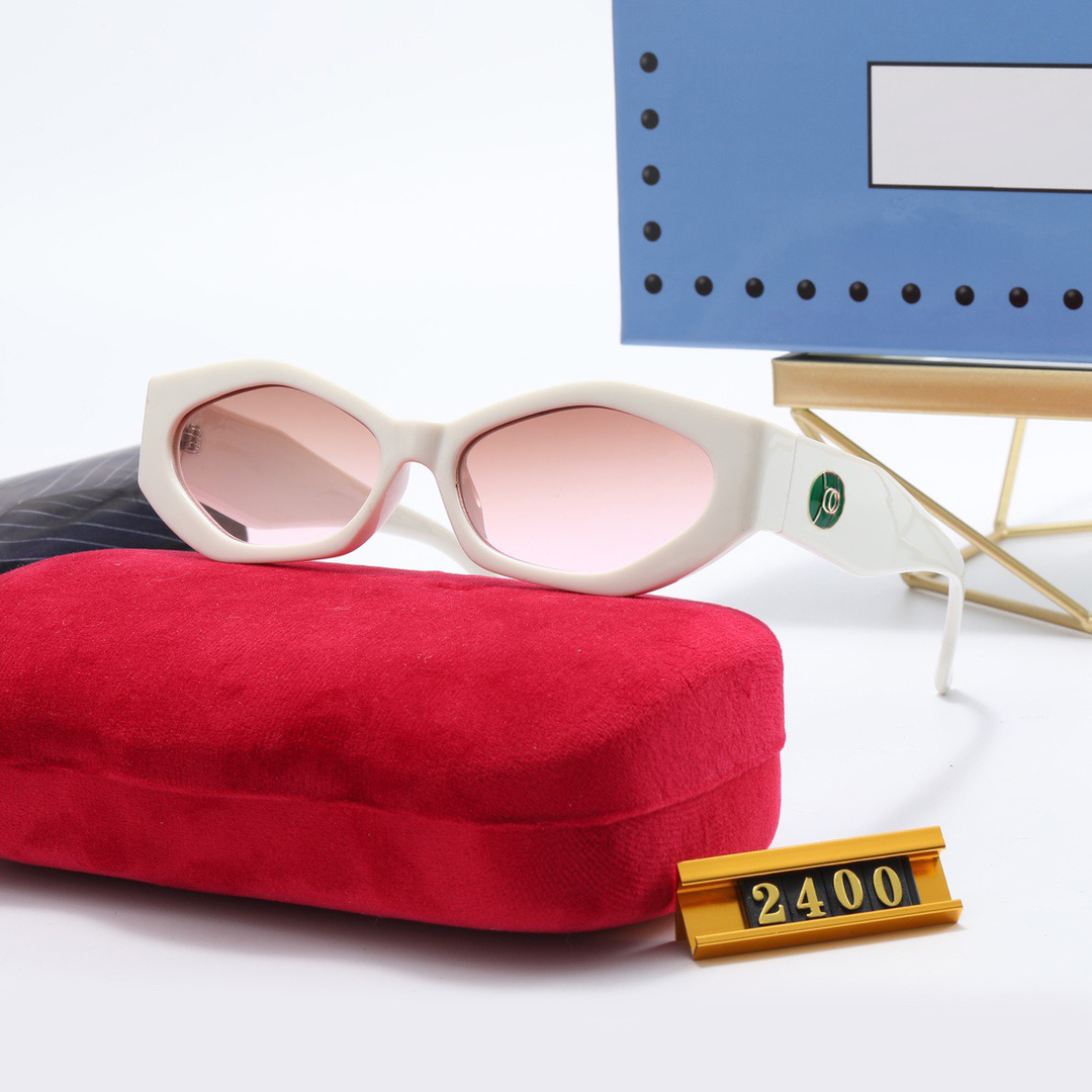 Sell Square delicate Unisex Fashion Sunglasses Metal driving glasses C Decoration High Quality designer UV400 Lens Eyeglasses, White;black
Sell Square delicate Unisex Fashion Sunglasses Metal driving glasses C Decoration High Quality designer UV400 Lens Eyeglasses, White;black
