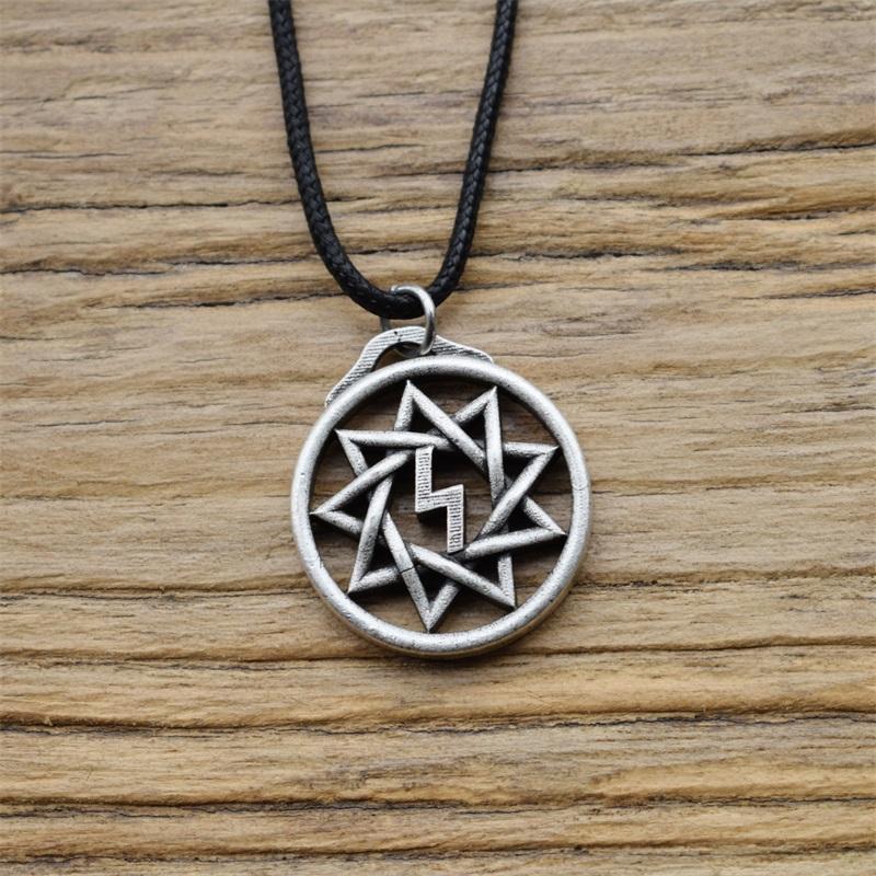 Pendant Necklaces 12pcs Celt Scottish Irish Knot Necklace Vintage Gothic Cross Jewelry
Pendant Necklaces 12pcs Celt Scottish Irish Knot Necklace Vintage Gothic Cross Jewelry