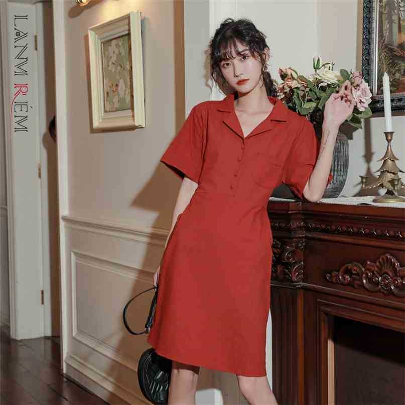 Women Red Buttons Dress Notched Neck Short Sleeve Loose Fit Female Fashion Summer Arrivals 2E1895 210526
Women Red Buttons Dress Notched Neck Short Sleeve Loose Fit Female Fashion Summer Arrivals 2E1895 210526