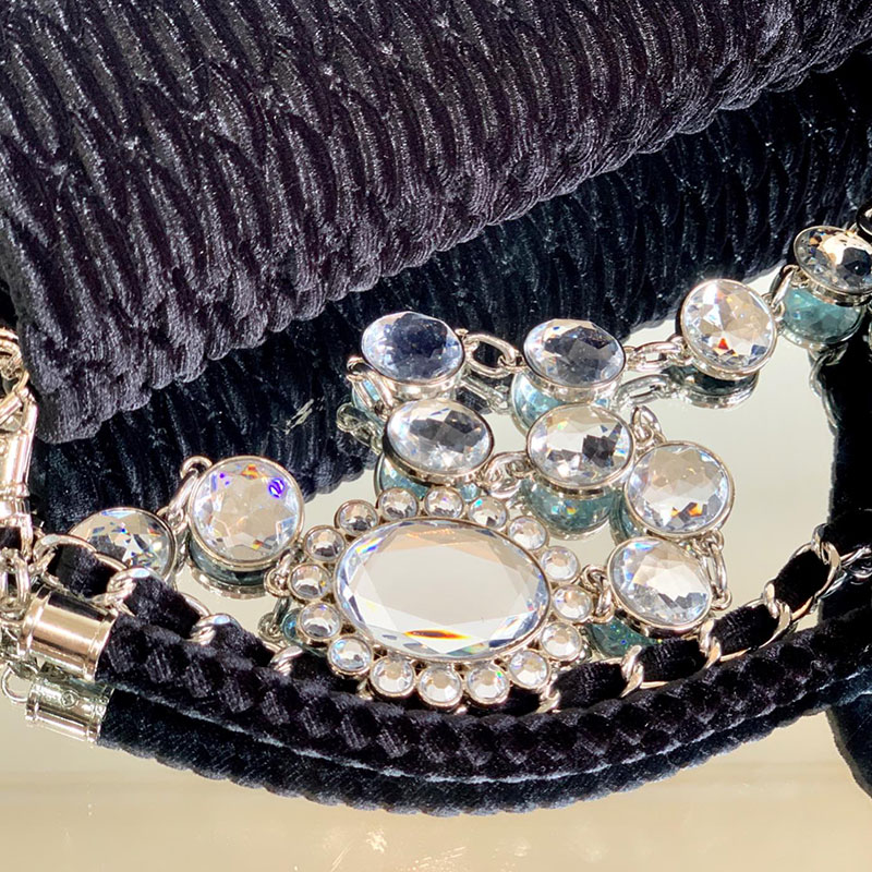 2021 Ladies Single Shoulder Bag Carry Armpit Bag Women Chain Wallet Crossbody Handbag Quality Falp Chain hlwyjack Wallet size:24*12cm, Black
2021 Ladies Single Shoulder Bag Carry Armpit Bag Women Chain Wallet Crossbody Handbag Quality Falp Chain hlwyjack Wallet size:24*12cm, Black