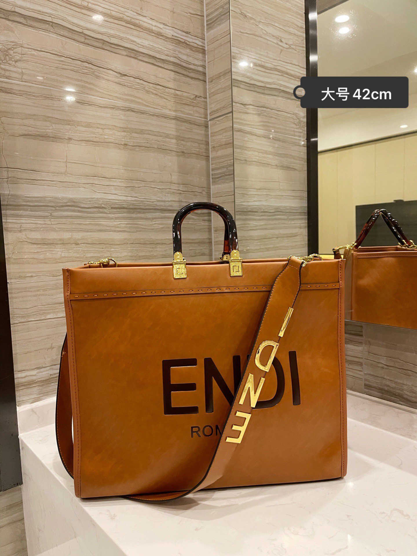 Designers Bags Phoenix Spring and Summer Series Tote Sunshine Shopper Holiday Fashionable Handle Hawksbill Factory Outlet Shoulder Versatil
Designers Bags Phoenix Spring and Summer Series Tote Sunshine Shopper Holiday Fashionable Handle Hawksbill Factory Outlet Shoulder Versatil