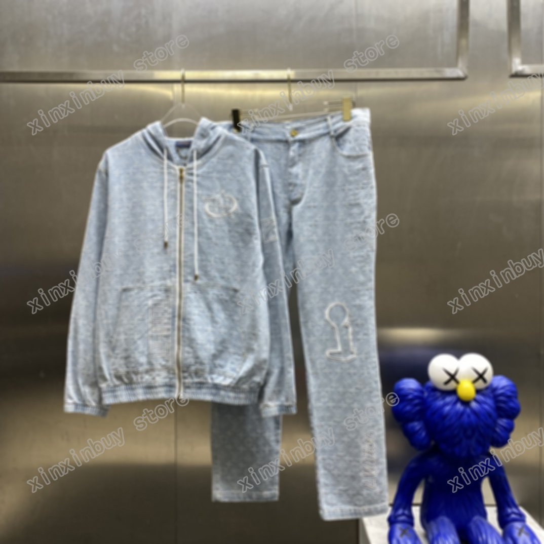 21ss mens women designers Denim tracksuits Jacquard letter print Windbreaker fashion tracksuit men designer breathable zipper black blue xinxin, Gray
21ss mens women designers Denim tracksuits Jacquard letter print Windbreaker fashion tracksuit men designer breathable zipper black blue xinxin, Gray
