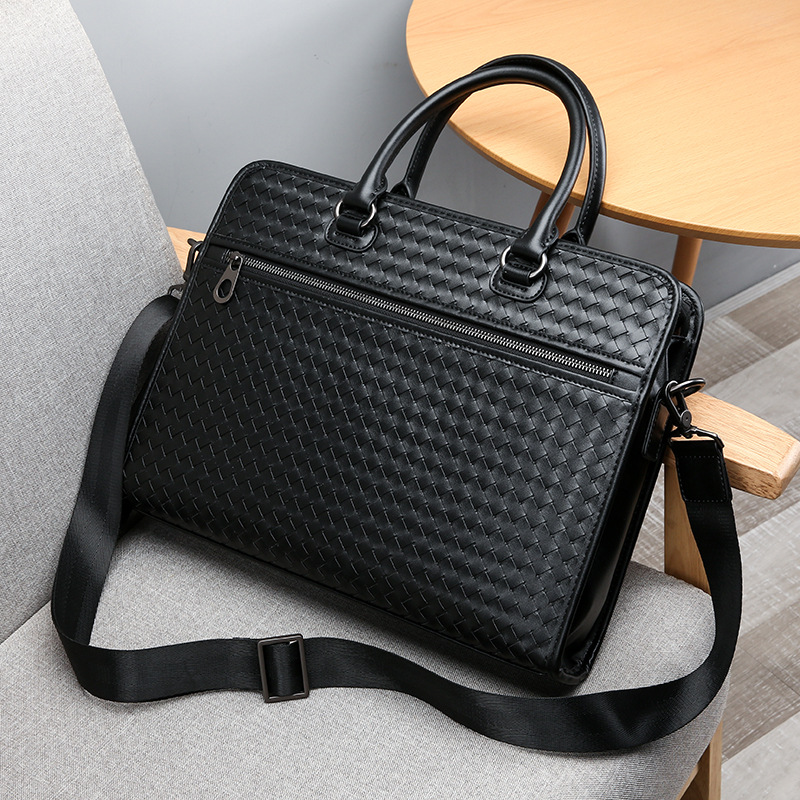 2021 men's briefcase leather one shoulder handbag High-capacity Business commuter Computer Postman soft Vintage wax postman weave bag, Black
2021 men's briefcase leather one shoulder handbag High-capacity Business commuter Computer Postman soft Vintage wax postman weave bag, Black