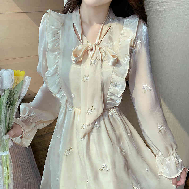 Spring Temperament Fashion Ruffles Satin Dress Vestidos Female Retro Elegant Bow Tie Flare Sleeve Mini 210519