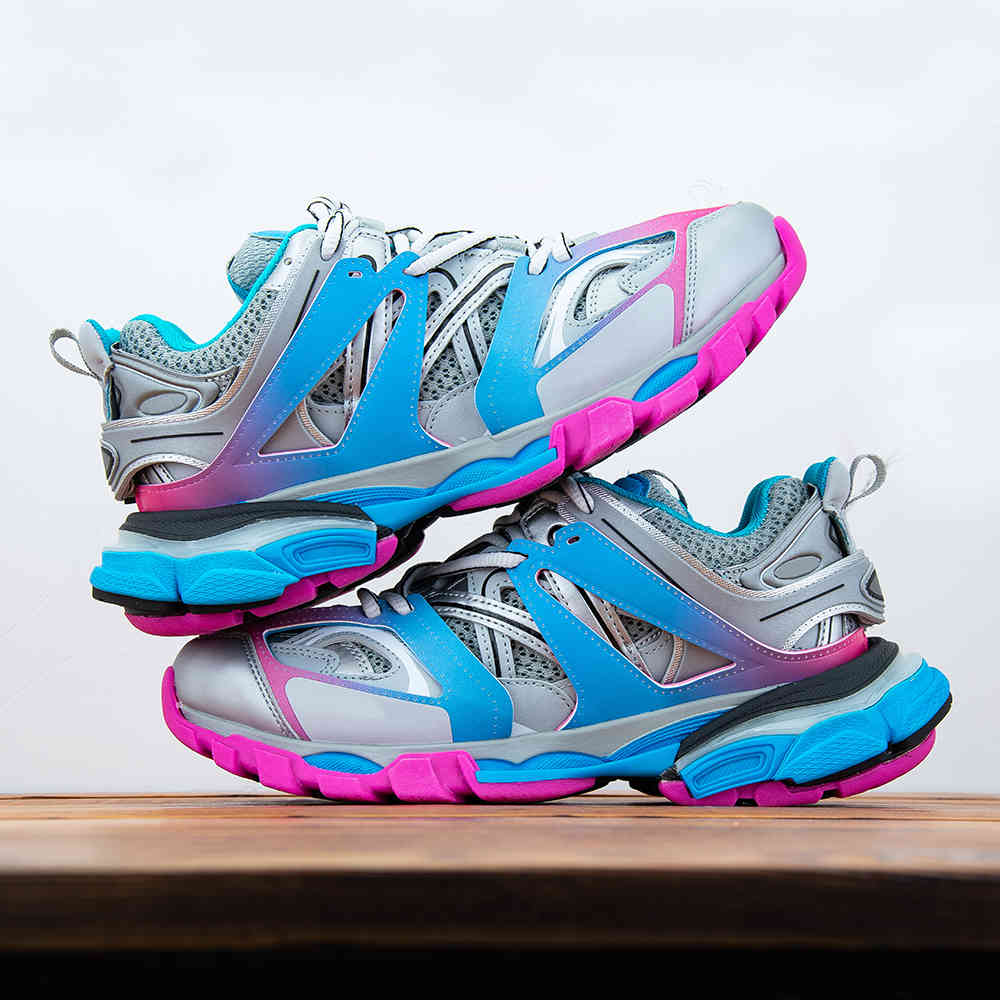 Top Quality Luxurys Designers Basketball Shoes Paris 3.0 Triple s Womens Sneakers Platform Mens Outdoor Sports Running Fashion Trainers Grey, Freight subsidies
Top Quality Luxurys Designers Basketball Shoes Paris 3.0 Triple s Womens Sneakers Platform Mens Outdoor Sports Running Fashion Trainers Grey, Freight subsidies
