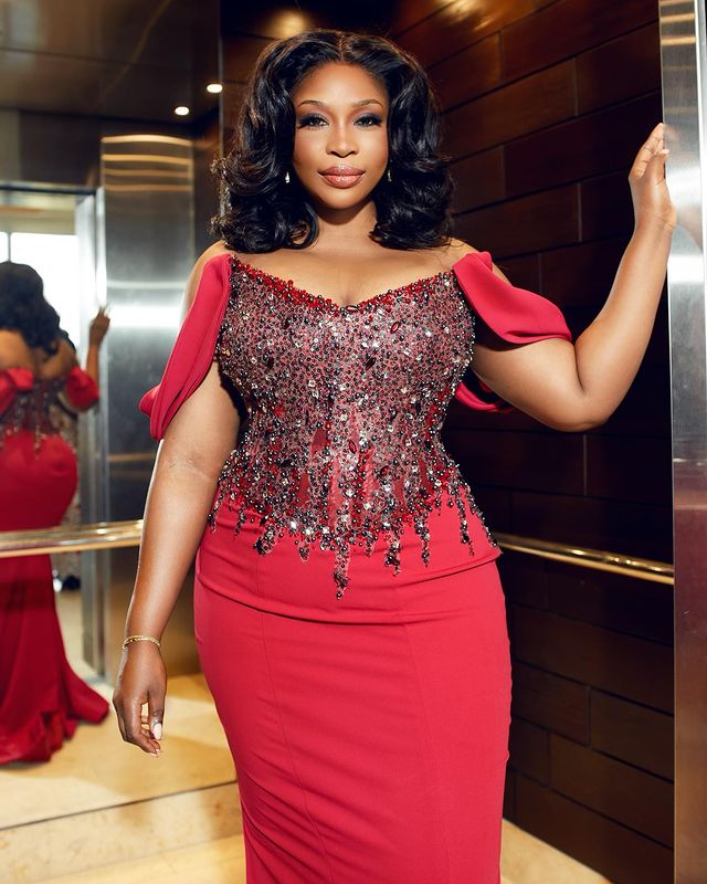 2021 Plus Size Arabic Aso Ebi Red Luxurious Mermaid Prom Dresses Beaded Sequins Satin Evening Formal Party Second Reception Bridesmaid Gowns Dress ZJ4