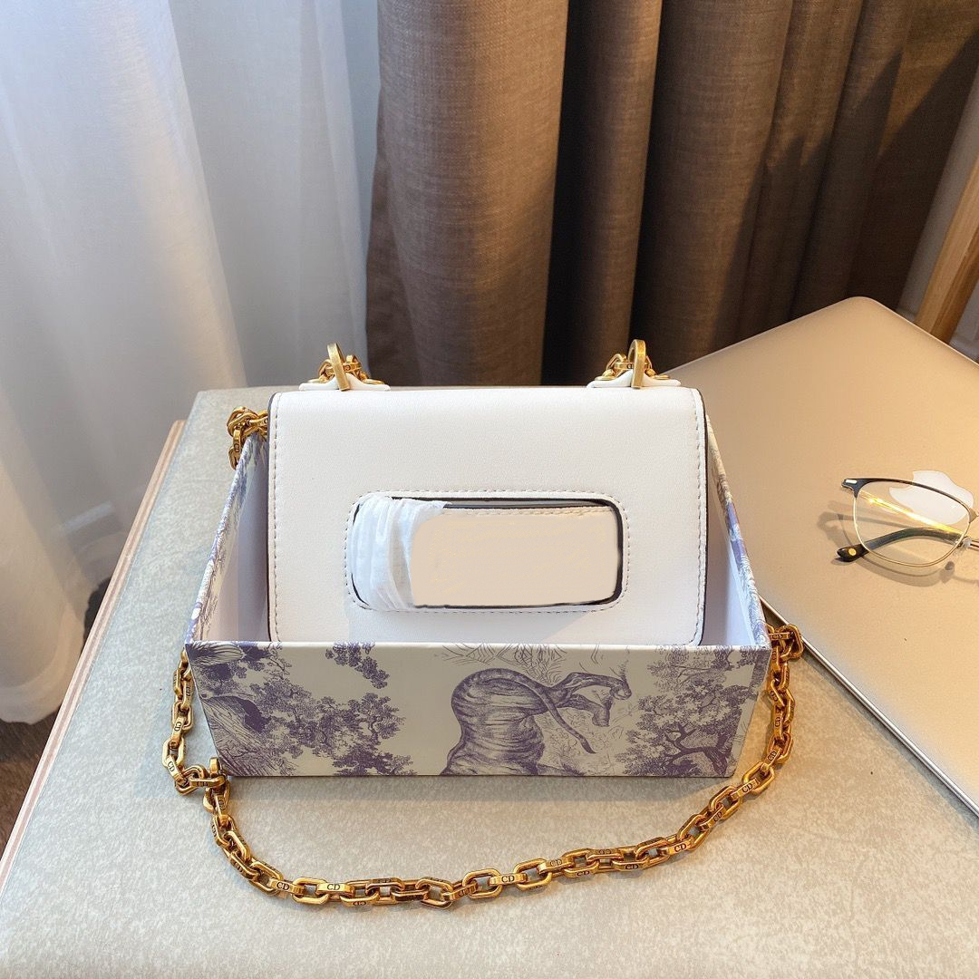 2021 quality single zipper wallets cardholder Italy Alphabet color style luxurys mens women high-end designers with packaging box
2021 quality single zipper wallets cardholder Italy Alphabet color style luxurys mens women high-end designers with packaging box