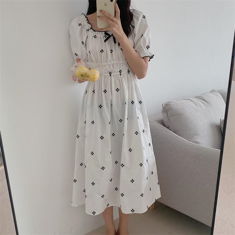 Summer Dress French Floral Printing Party Long Elegant Retro Puff Sleeves Femme Loose Streetwear Vestidos 210525, White
Summer Dress French Floral Printing Party Long Elegant Retro Puff Sleeves Femme Loose Streetwear Vestidos 210525, White