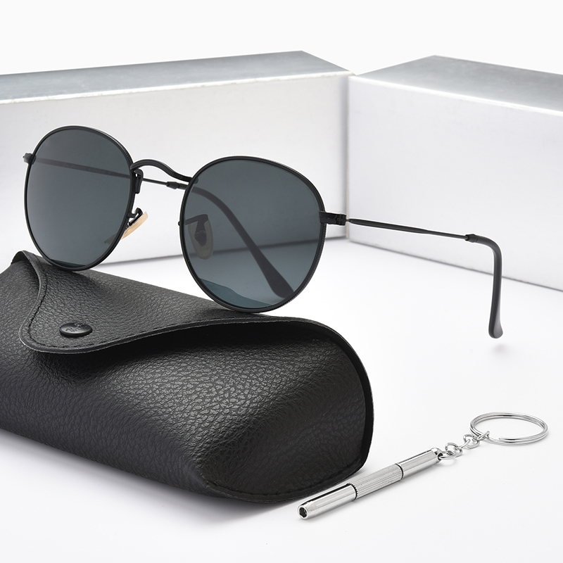 High quality 2021 classic round polarized men's and women's sunglasses designer UV400 glasses sunglasses metal frame outdoor riding goggles with box 3447
High quality 2021 classic round polarized men's and women's sunglasses designer UV400 glasses sunglasses metal frame outdoor riding goggles with box 3447