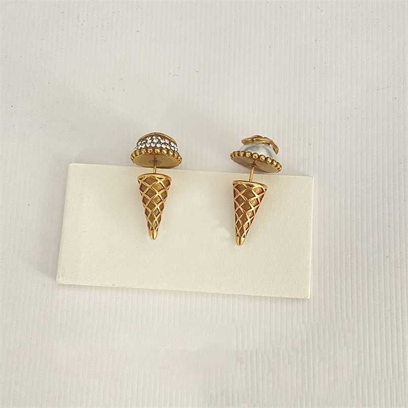 Classic Stud Earrings For Women Korean Fashion Ice Cream with Crystal Pearl Aros Earring Charm Lady Vintage Jewelry 211013
Classic Stud Earrings For Women Korean Fashion Ice Cream with Crystal Pearl Aros Earring Charm Lady Vintage Jewelry 211013