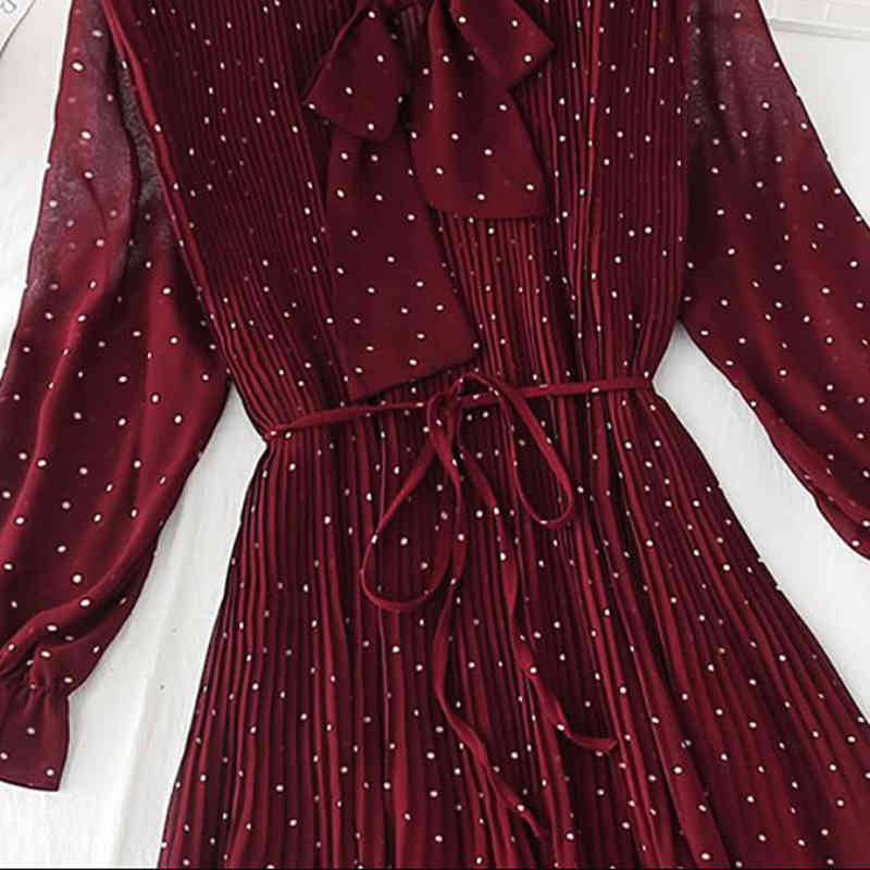 Polka Dot Elegant Women Dress Casual Flare Sleeve Long Party Dress Bow Dot Print Pleated Chiffon Dresses Vintage Vestido 210521