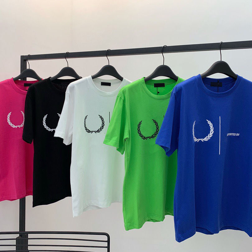 Summer Mens Designers Tees T Shirts Fashion Casual Couples Short Sleeves Tee Comfortable Paris Men Women T-Shirts BL2556
Summer Mens Designers Tees T Shirts Fashion Casual Couples Short Sleeves Tee Comfortable Paris Men Women T-Shirts BL2556
