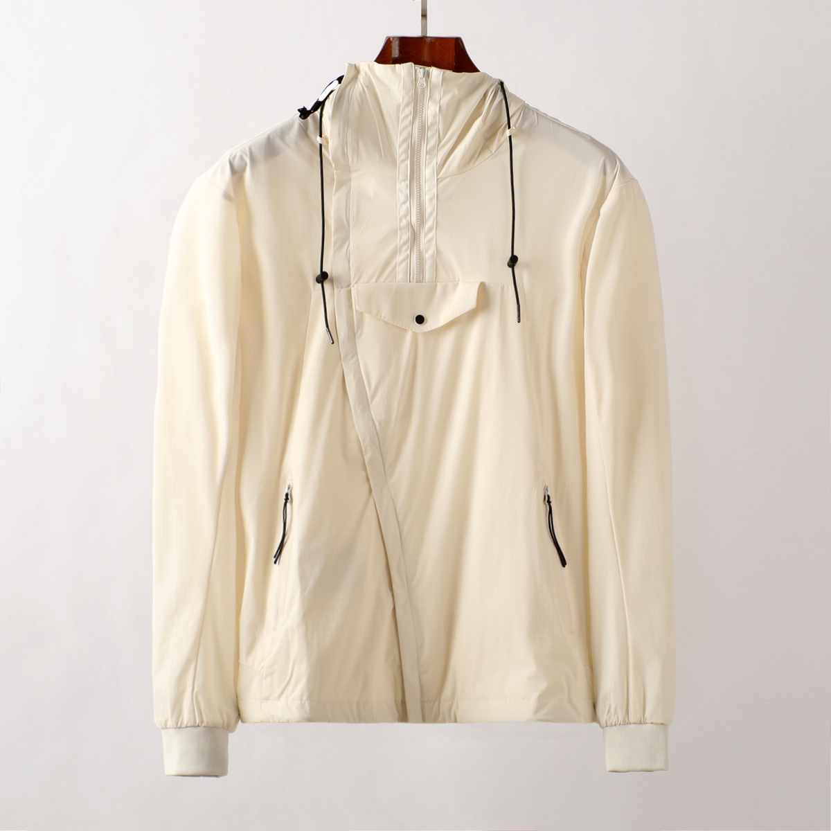 European and American outdoor brand goggle jacket hooded Winter dust coat personality men women hat glass zipper hoodie company Topstoney CP island stones, Supplement (not shipped separately)
European and American outdoor brand goggle jacket hooded Winter dust coat personality men women hat glass zipper hoodie company Topstoney CP island stones, Supplement (not shipped separately)