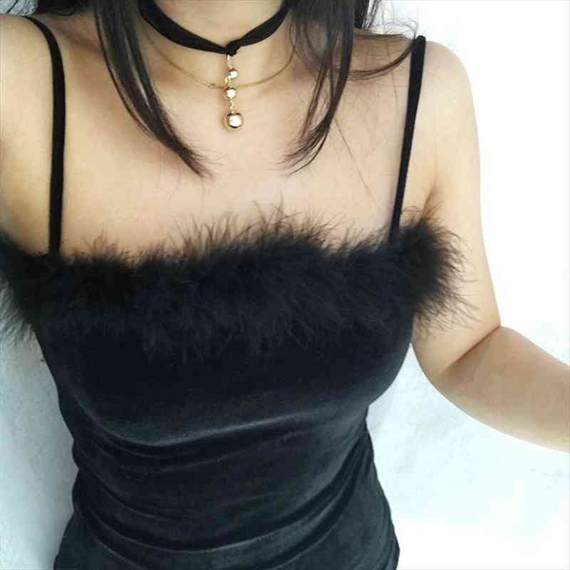 velvet spaghetti strap sheath women dresses bodycon faux fur black mini party vestido elegant, Black;gray
velvet spaghetti strap sheath women dresses bodycon faux fur black mini party vestido elegant, Black;gray