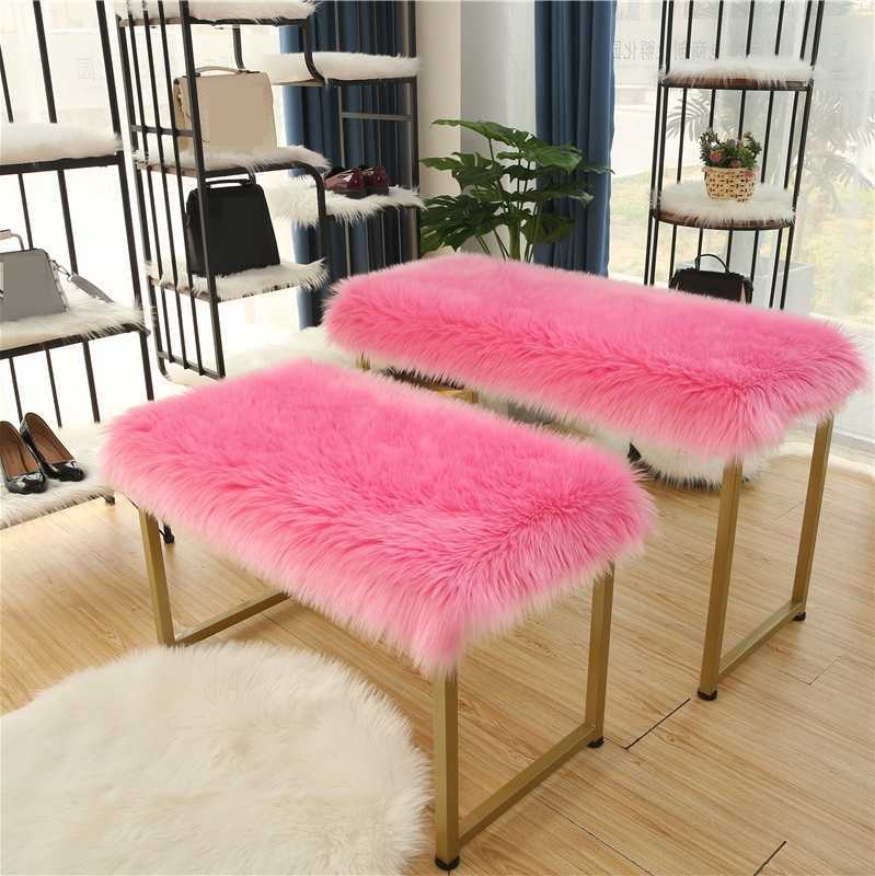 Plush Carpet Display Counter Shelf Mat Floor Dressing Table Shop Decoration Interior Bedroom Living Room Fur Rug Door Round Y0803 H260226