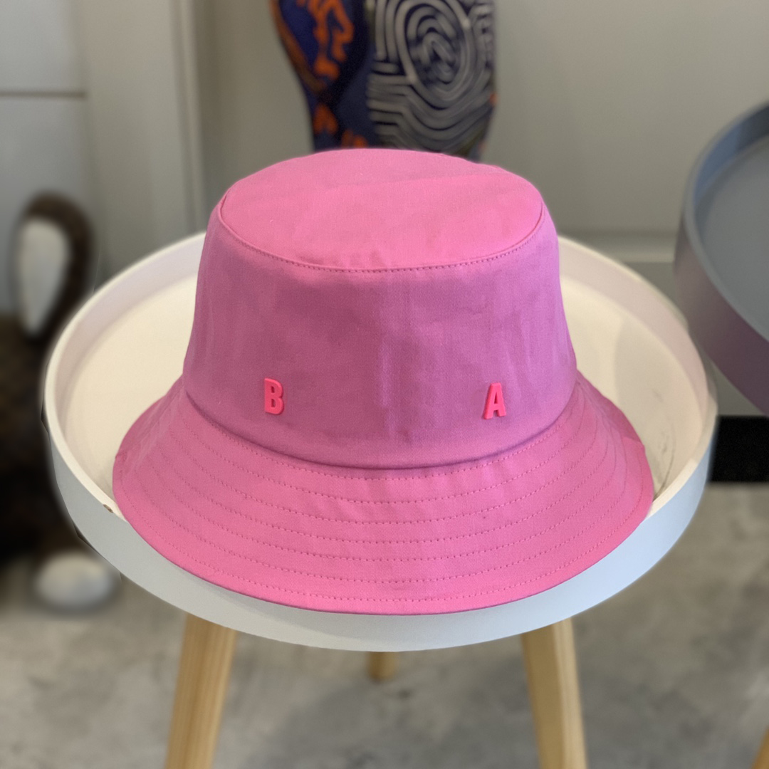 luxury 2021 designers bucket hat Leisure fashion travel for Mens and Womans beach sun fisherman cap Highly Quality 4 colors, Blue;gray
luxury 2021 designers bucket hat Leisure fashion travel for Mens and Womans beach sun fisherman cap Highly Quality 4 colors, Blue;gray