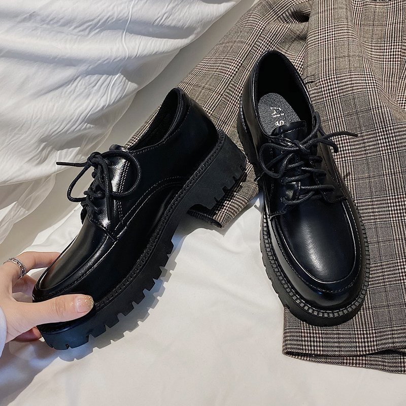 Solid Leather Casual Shoes Woman Flats 2021 New Spring Oxford Shoes for Women Lace Up Thick Bottom High Heels Platform Shoes, Black
Solid Leather Casual Shoes Woman Flats 2021 New Spring Oxford Shoes for Women Lace Up Thick Bottom High Heels Platform Shoes, Black