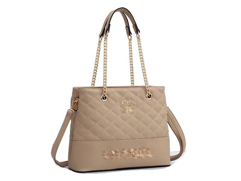 Famous New Luxury Brand Ladies Fashion Shoulder Bag Designer Tote Chain Letter Print Messenger Bag Portable Wallet European and American All-match#32
Famous New Luxury Brand Ladies Fashion Shoulder Bag Designer Tote Chain Letter Print Messenger Bag Portable Wallet European and American All-match#32