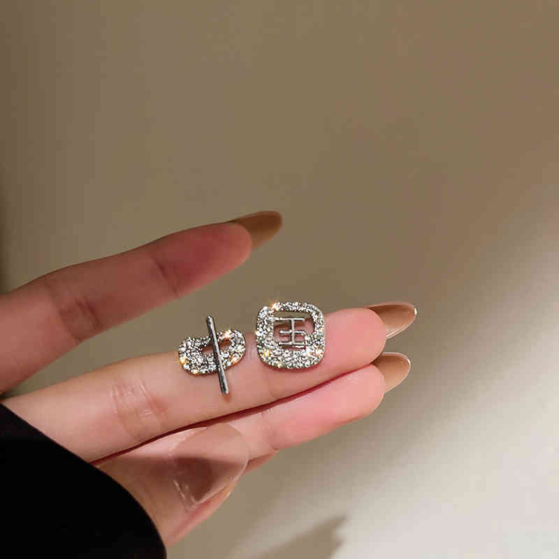 Charms Ear Stud Clip Rings 925 Silver Needle Asymmetric Diamond Inlaid Text Chinese Network Red Wind Minority Creative Fashion High Sense Female