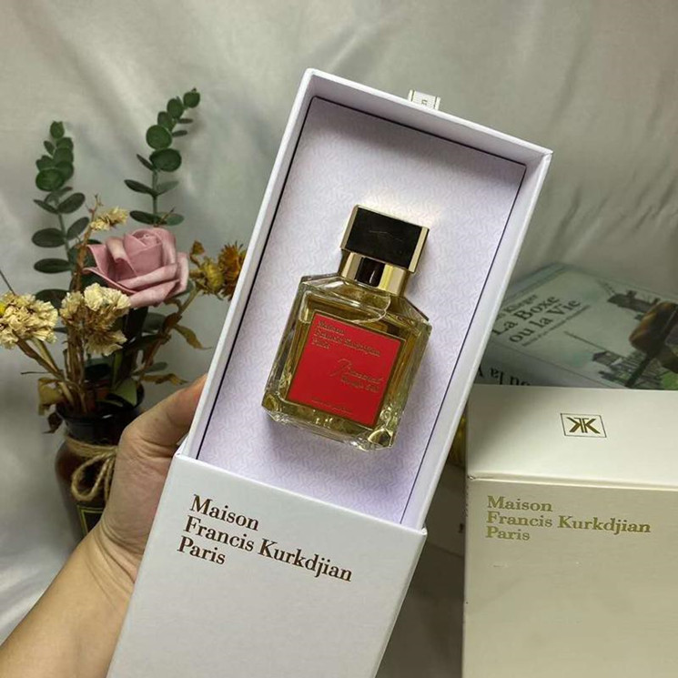 Fragrance Maison Francis Kurkdjian Baccarat Rouge 540 Extrait de Parfum Neutral Oriental Floral perfume 70ML EDP Top Quality High-Performance
Fragrance Maison Francis Kurkdjian Baccarat Rouge 540 Extrait de Parfum Neutral Oriental Floral perfume 70ML EDP Top Quality High-Performance