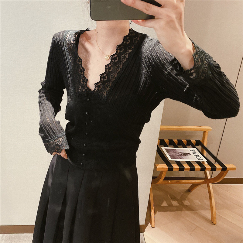 Comelsexy Fashion V-Neck Lace Sweaters Streetwear High Quality Women Warm Retro Elegance Chic Sexy Slim Pullovers Tops 210515