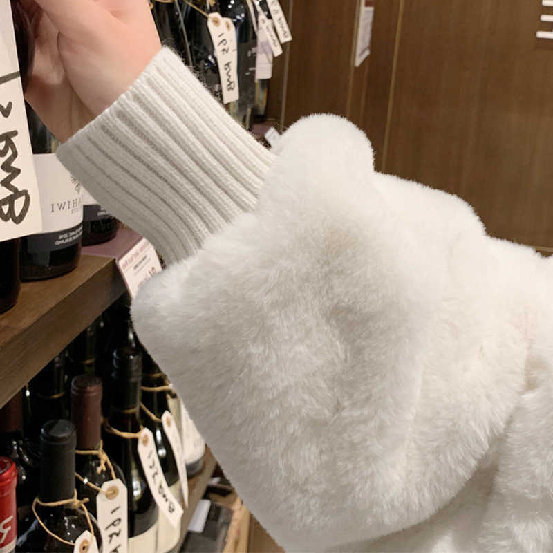 Nerazzurri Winter white oversized faux fur jacket women with hood raglan sleeve zipper Korean fashion clothing for womens 210910